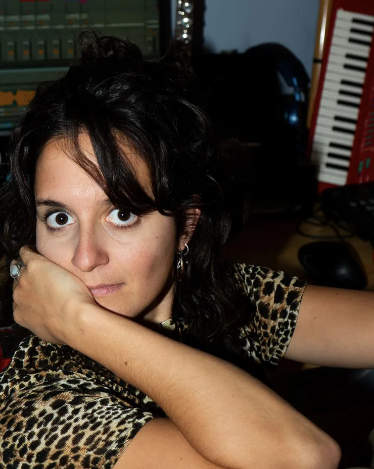 Logo noir fond blanc