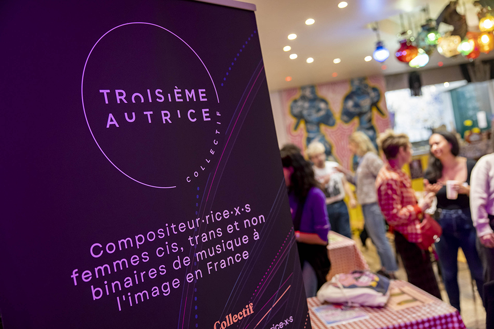 Contact collectif troisième autrice